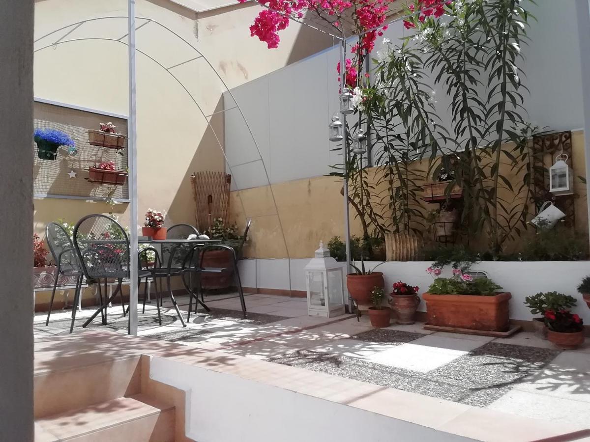Amazing Semi-Basement Art Apartment Easy Walk To Nafplio Centre Dış mekan fotoğraf
